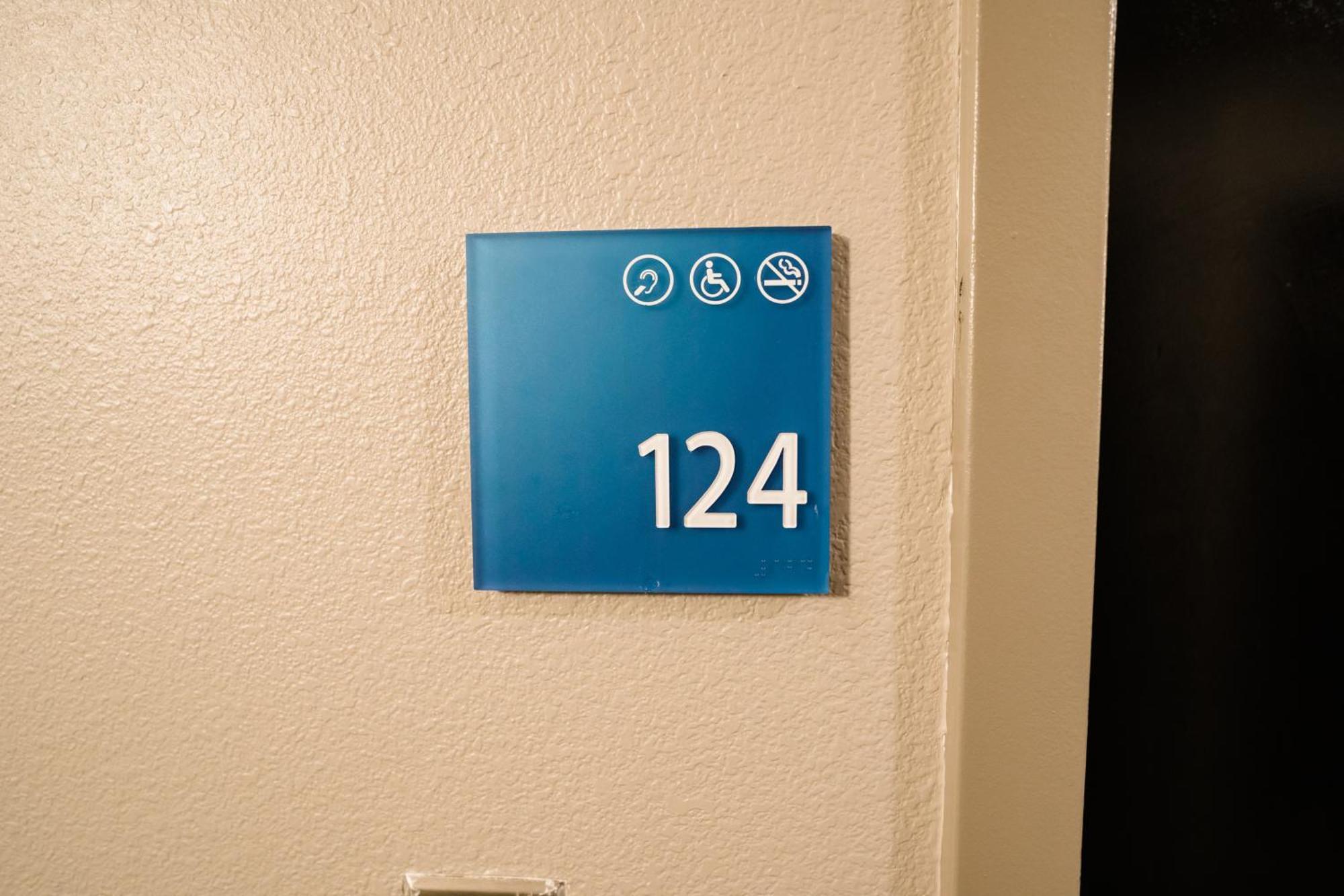 Holiday Inn Express Hotel & Suites Knoxville-North-I-75 Exit 112 By Ihg Exterior photo